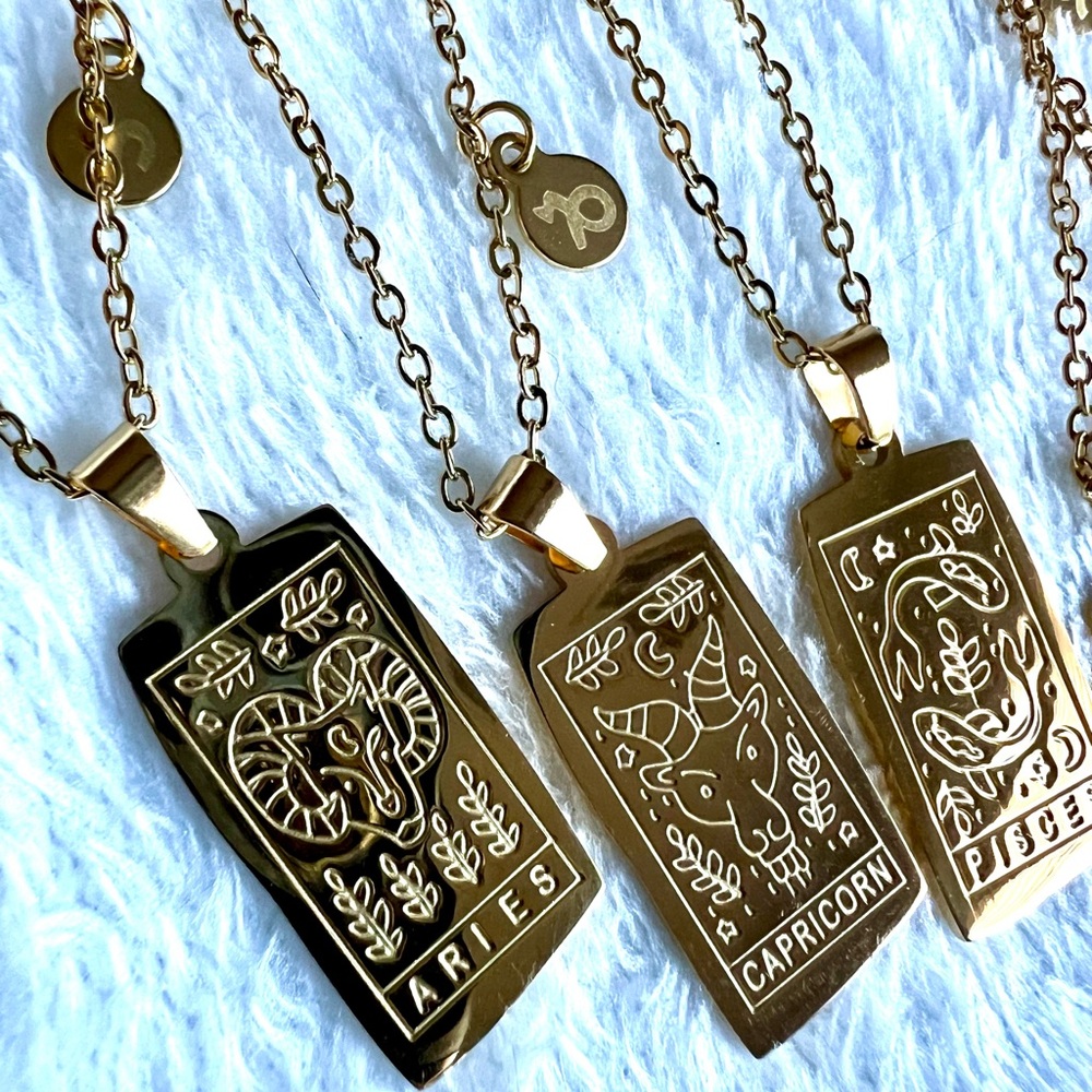GOLD Stainless Steel ZODIAC ASTROLOGY Necklace Pendant Scorpio Leo Aries Virgo - Picture 11 of 15